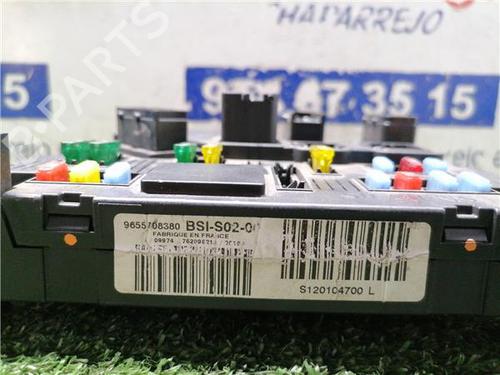 Fuse box PEUGEOT 607 (9D, 9U) 2.2 HDi | BP31890295E1