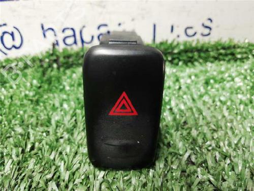 warning-switch-bmw-3-e46-1997-1998-1999-2000-2001-2002-2003-2004-2005-31896926 main image