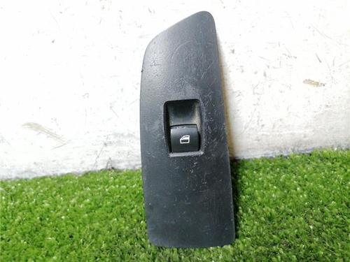 Used Right front window switch Right front window switch BMW 1 (E87) 120 d (150 hp) 34145060 34145060