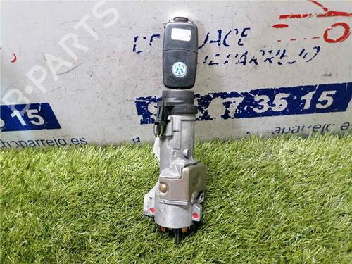 Commutateur VW POLO IV (9N_, 9A_) 1.4 TDI (70 hp) 31900621