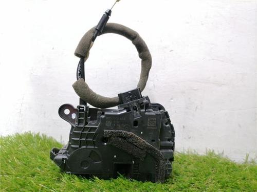 Used Front right lock NISSAN MICRA V (K14) 1.0 (71 hp) 31935112