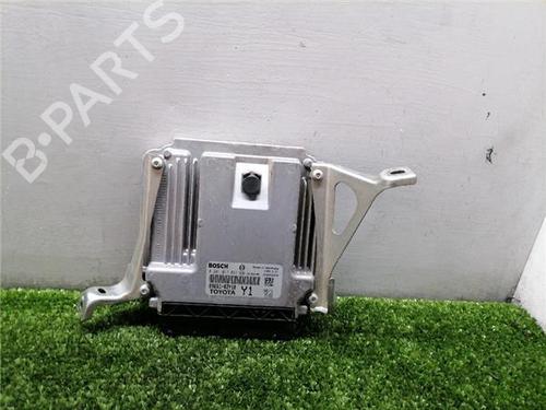 Used Electronic module Electronic module TOYOTA AURIS (_E15_) 1.4 D-4D (NDE150_, NDE150R) (90 hp) 34572675 34572675