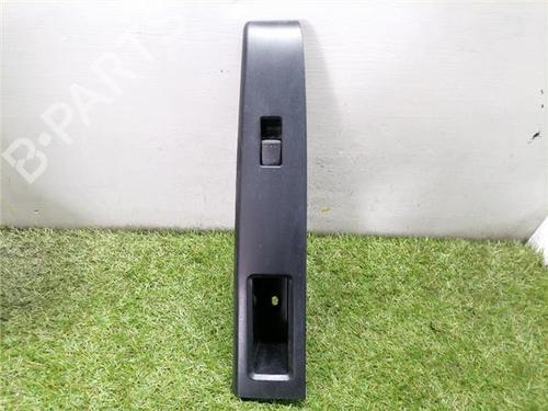 Used Right front window switch MAZDA 5 (CR) 2.0 CD (CR19) (110 hp) 32821216