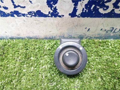 Commande retroviseurs RENAULT CLIO III (BR0/1, CR0/1) 1.5 dCi (BR17, CR17) (86 hp) 31893753