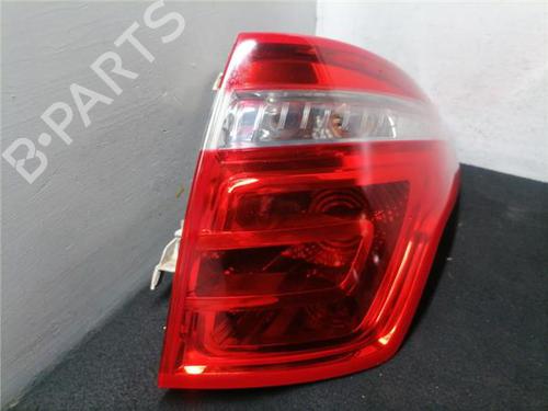 right-taillight-citroen-c4-picasso-i-mpv-ud_-2006-2007-2008-2009-2010-2011-2012-2013-2014-2015-36452931 main image