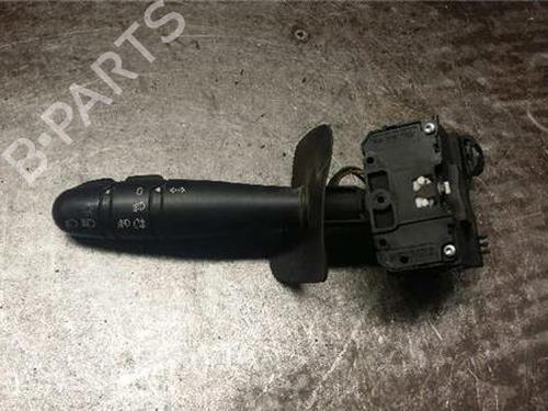 switch-renault-clio-ii-bb_-cb_-1998-1999-2000-2001-2002-2003-2004-2005-2006-2007-2008-2009-2010-2011-2012-2013-2014-2015-2016-31895002 main image