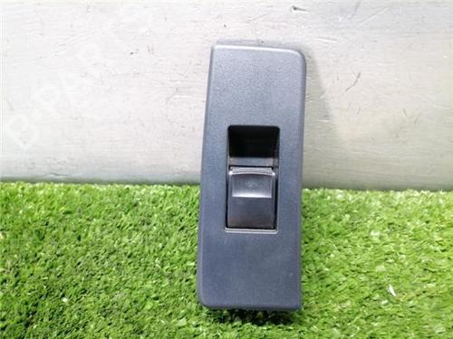 Used Right rear window switch TOYOTA VERSO (_R2_) 1.6 D4-D (WAR20_) (112 hp) 31935269