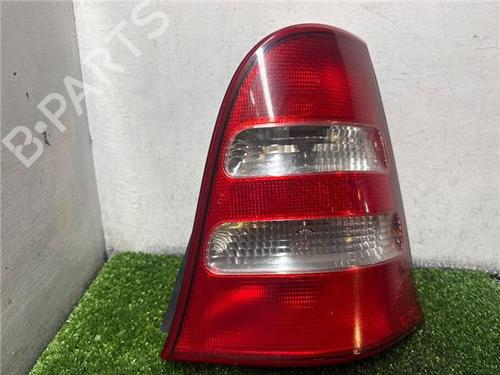 Used Right taillight Right taillight MERCEDES-BENZ A-CLASS (W168) A 170 CDI (168.009, 168.109) (95 hp) 34609163 34609163