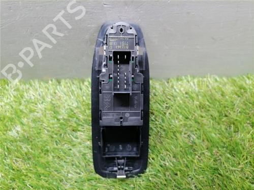 Left front window switch PEUGEOT 208 I (CA_, CC_) 1.6 BlueHDi 100 | BP31935148I27