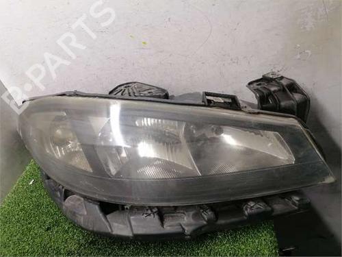 Used Right headlight Right headlight RENAULT LAGUNA II (BG0/1_) 1.9 dCi (BG1A, BG1W, BG0G) (110 hp) 40517506 40517506