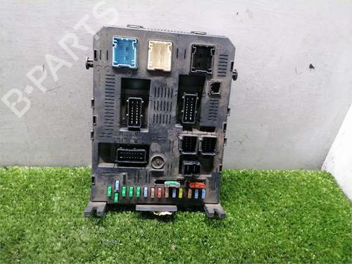 Used Fuse box Fuse box CITROËN C5 II (RC_) 2.0 HDi (RCRHRH) (136 hp) 35887651 35887651