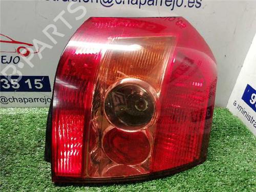 right-taillight-toyota-corolla-_e12_-2001-2002-2003-2004-2005-2006-2007-2008-31891791 main image