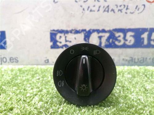 Commutateur SKODA SUPERB I (3U4) 1.9 TDI (130 hp) 31900058