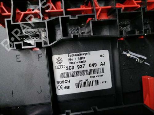 Fuse box VW JETTA III (1K2) 1.9 TDI | BP36544080E1 - Image 3