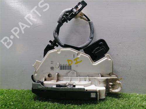 front-left-lock-vw-golf-vii-5g1-bq1-be1-be2-2012-2013-2014-2015-2016-2017-2018-2019-2020-2021-32690184 main image