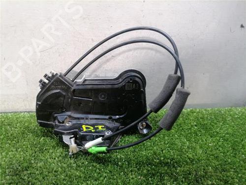 front-left-lock-toyota-aygo-_b4_-2014-34456376 main image
