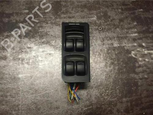 Interrupteur de vitre avant gauche DAEWOO LANOS (KLAT) 1.6 16V (106 hp) 31894623