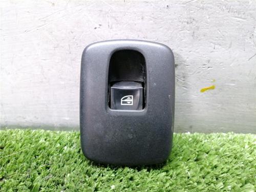 hjre-fortil-elrude-kontakt-smart-forfour-hatchback-453-2014-32768345 main image