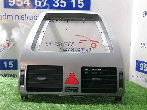 Bouton de warning VW TOURAN (1T1, 1T2) 1.9 TDI (90 hp) 31899566