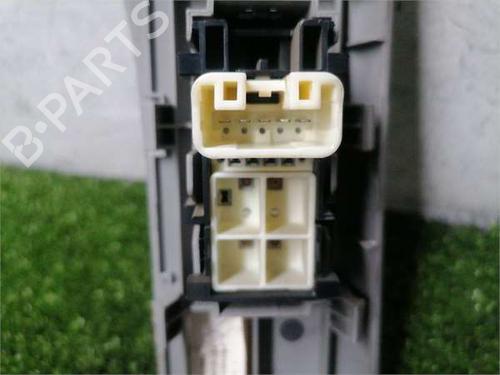 Right front window switch TOYOTA YARIS (_P9_) 1.4 D-4D (NLP90_, NLP90R) | BP36382768I26 - Image 4