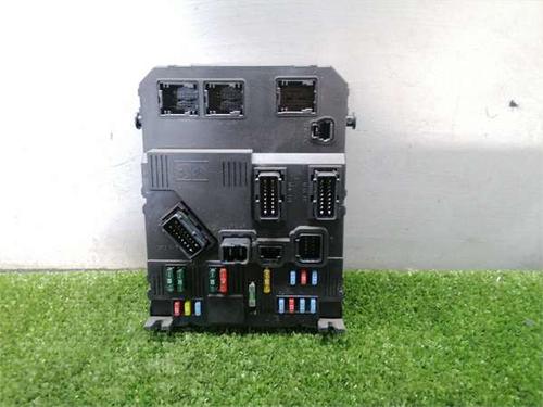 Used Fuse box Fuse box CITROËN XSARA PICASSO (N68) 2.0 HDi (90 hp) 36172287 36172287