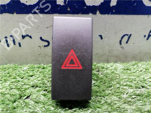 Bouton de warning FORD FOCUS C-MAX (DM2) 1.8 TDCi (115 hp) 31898005