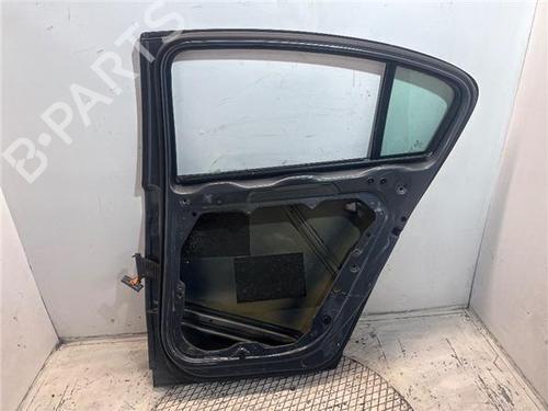 Right rear door VW PASSAT B7 (362) 1.6 TDI | BP32432180C5