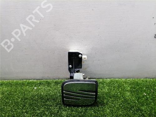 Used Tailgate handle Tailgate handle SEAT IBIZA III (6L1) 1.2 (64 hp) 36053463 36053463