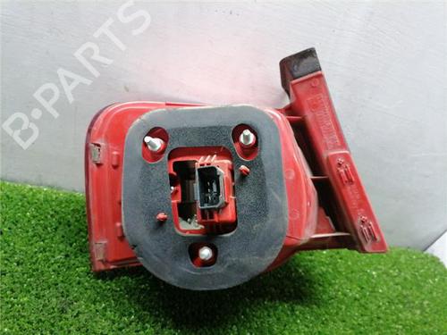 Right taillight VW PASSAT B6 (3C2) 2.0 TDI | BP32354183C35