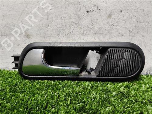 Venstre bagtil invendig håndtag SEAT CORDOBA (6L2) 1.9 TDI (100 hp) 33221779