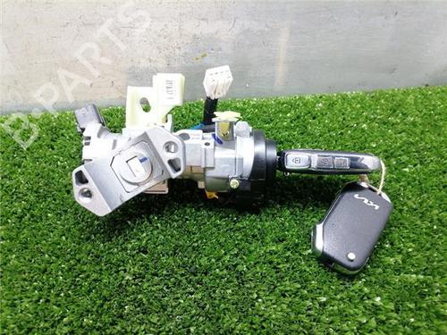 Switch KIA XCEED (CD) 1.0 T-GDI | BP32399525I30