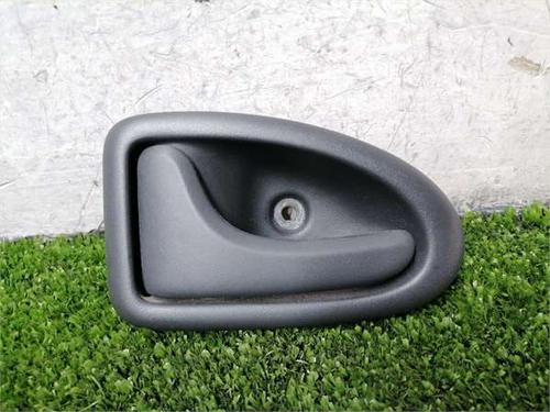 Venstre bagtil invendig håndtag Venstre bagtil invendig håndtag RENAULT CLIO II (BB_, CB_) 1.2 16V (BB05, BB0W, BB11, BB27, BB2T, BB2U, BB2V, CB05,... (75 hp) 35936129 35936129