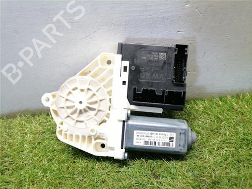 left-front-window-motor-seat-leon-1p1-2005-2006-2007-2008-2009-2010-2011-2012-2013-34456307 main image