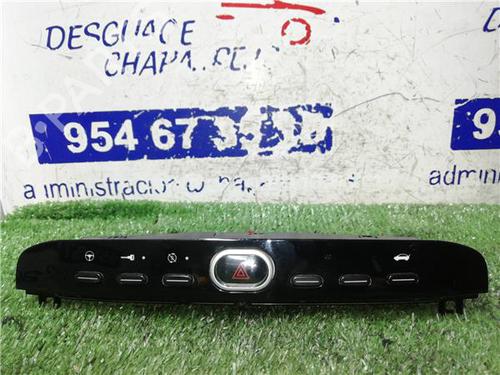 Used Warning switch FIAT PUNTO EVO (199_) 1.3 D Multijet (199AXC1A, 199BXC1A, 199AXT1A, 199BXT1A) (75 hp) 31897707