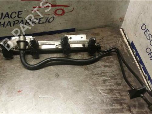 Used Injection rail VOLVO S40 I (644) 1.8 (115 hp) 31895491