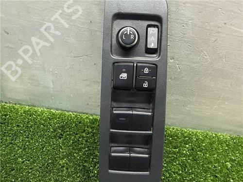 Left front window switch TOYOTA COROLLA Saloon (_E21_) 1.8 VVTi Hybrid (ZWE211) | BP32377158I27