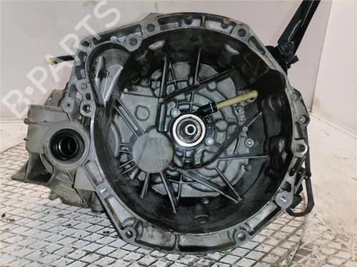 gearbox-renault-megane-iii-hatchback-bz01_-b3_-2008-33278460 main image