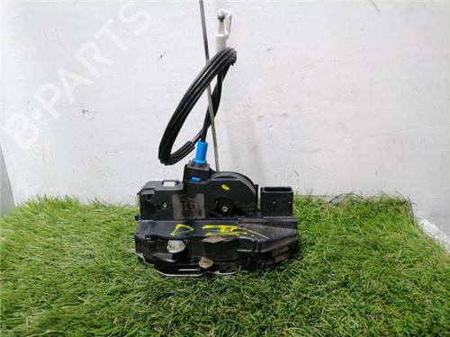 front-left-lock-opel-astra-j-p10-2009-2010-2011-2012-2013-2014-2015-2016-31901039 main image