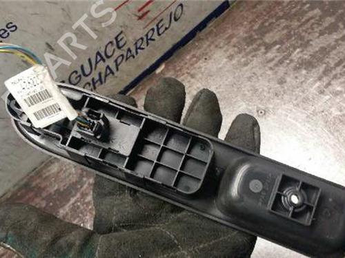 Right front window switch PEUGEOT 307 (3A/C) 2.0 HDi 90 | BP31895058I26 - Image 2