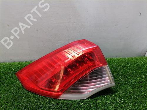 Fanale posteriore sinistro RENAULT LAGUNA III (BT0/1) 2.0 dCi (BT07, BT0J, BT14, BT1A, BT1S) (131 hp) 32150665