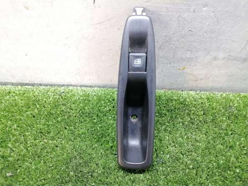 Right rear window switch RENAULT CAPTUR I (J5_, H5_) 0.9 TCe 90 | BP35887611I28 - Image 1