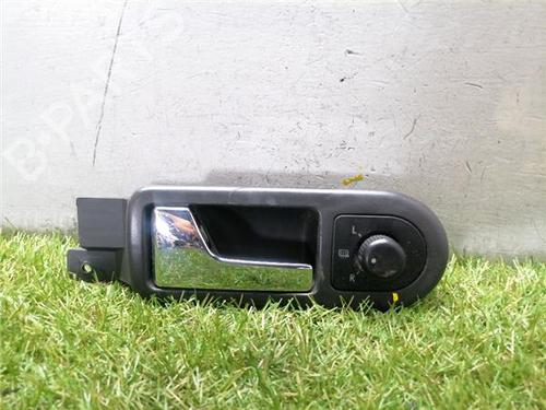 front-left-interior-door-handle-vw-passat-b55-3b3-2000-2001-2002-2003-2004-2005-36146465 main image