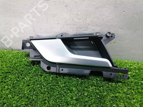 Venstre fortil invendig håndtag AUDI A4 B9 Avant (8W5, 8WD) 2.0 TDI quattro (150 hp) 32200231