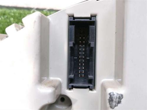 Instrument cluster BMW 3 Touring (E46) 320 d | BP35936156C47 - Image 3