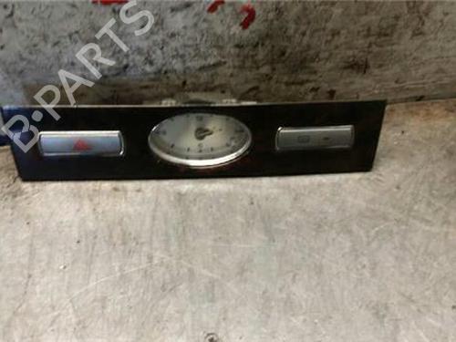 Used Warning switch FORD MONDEO III (B5Y) 2.0 TDCi (130 hp) 31896252