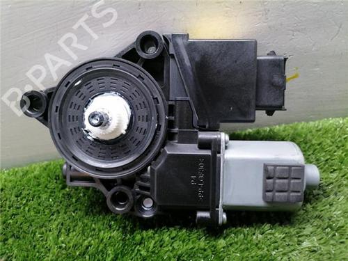 Right front window motor HYUNDAI TUCSON (NX4E, NX4A) 1.6 CRDi | BP31901291E20