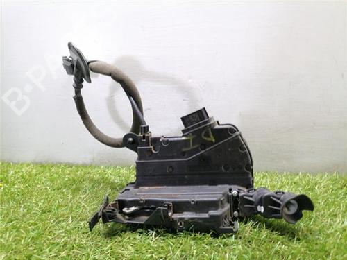 Venstre fortil lås RENAULT CAPTUR I (J5_, H5_) 1.5 dCi 90 (J5N4, J5M5, J5MW, J5M6, J5AL, J5AJ) (90 hp) 31935329