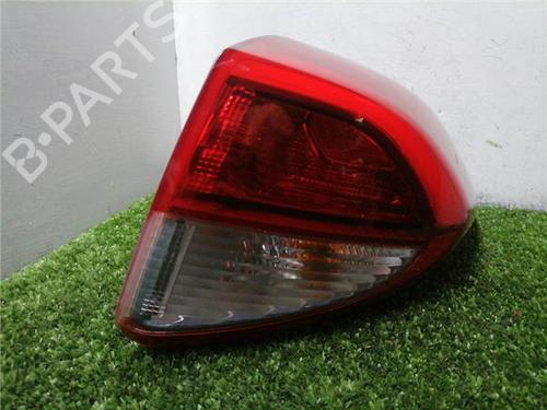 Feu arrière droit HYUNDAI TUCSON (TL, TLE) 1.7 CRDi (116 hp) 31984254