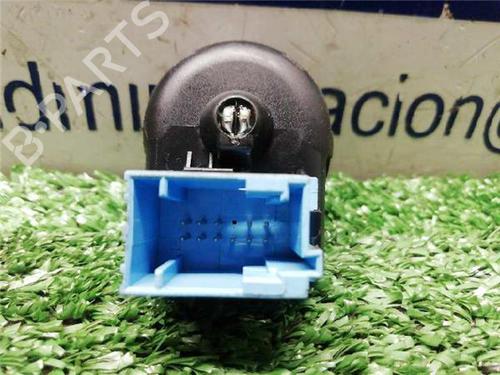 Mirror switch PEUGEOT 1007 (KM_) 1.4 | BP31891794I25