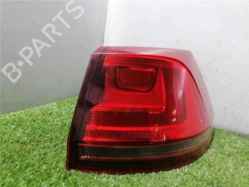 Used Right taillight Right taillight VW GOLF VII (5G1, BQ1, BE1, BE2) 1.6 TDI (105 hp) 32690190 32690190